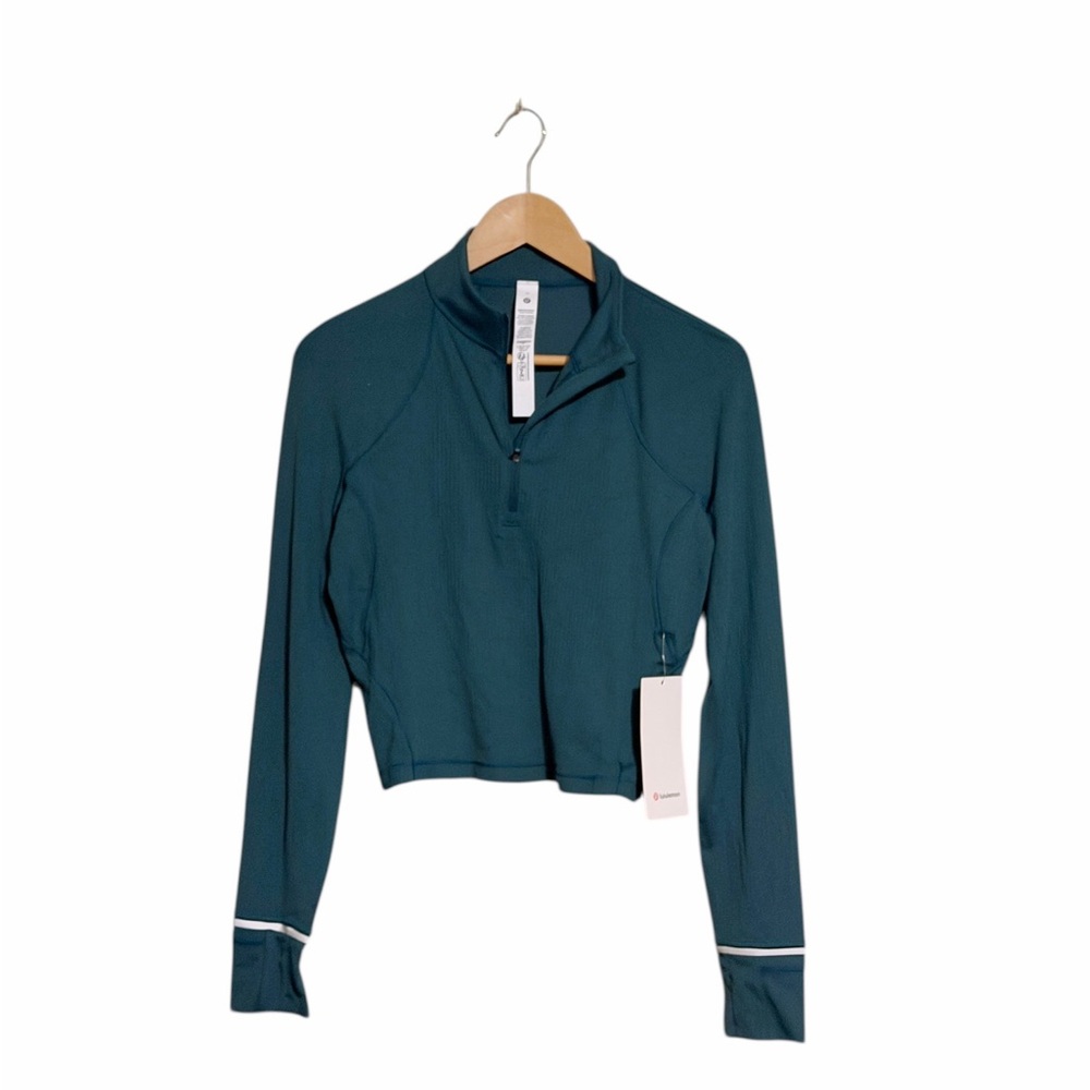 lululemon athletica Teal Crop Top